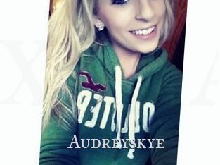 Audrey_skye