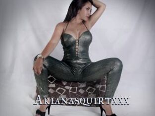 Arianasquirtxxx