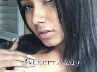 Brunettexxx19