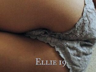 Ellie_19