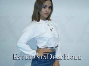 EstefaniaDeepHole
