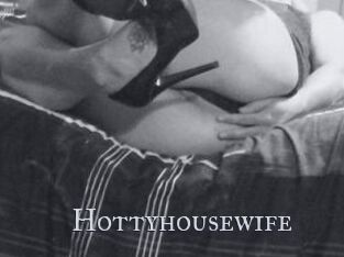 Hottyhousewife
