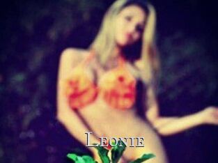 Leonie Xxx Amateur