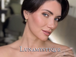 Lunamystique