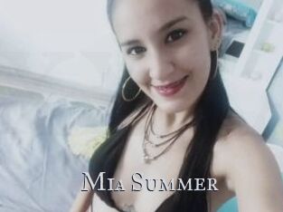 Mia_Summer