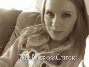 MotocrossChick