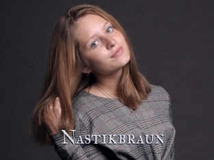 Nastikbraun