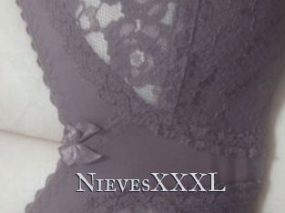 NievesXXXL