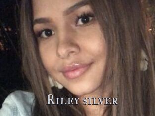 Riley_silver