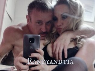 Randyandtia