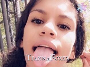 TiannaFoxxx