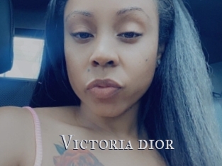 Victoria_dior