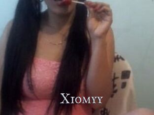 Xiomyy_